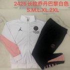 2024-2025 Paris Saint-Germain club white black Soccer jackets with Long Trousers A821