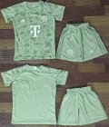 2023-2024 Bayern Munich club beige Youth soccer jerseys away